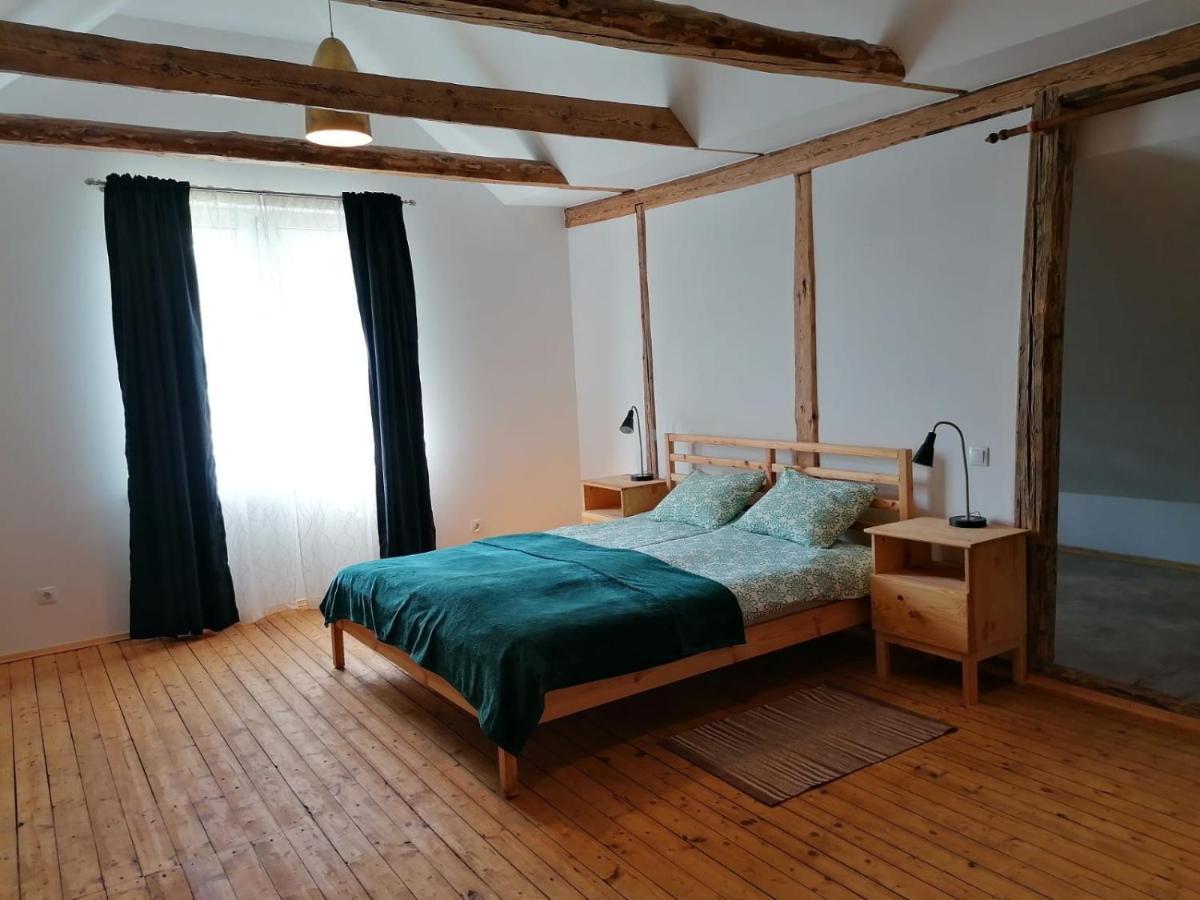 Apartmán Country House Podini Mālpils Exteriér fotografie